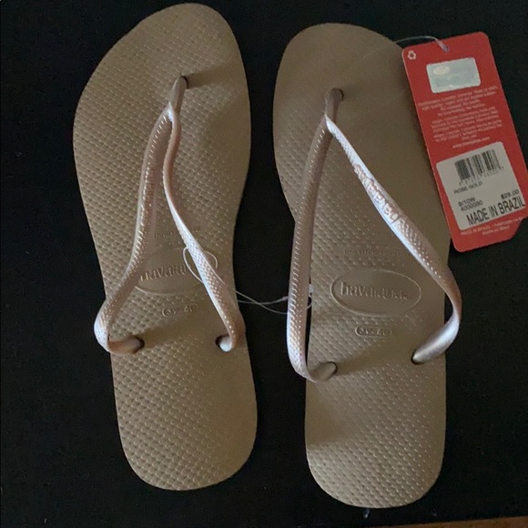 havaianas rose gold flip flops